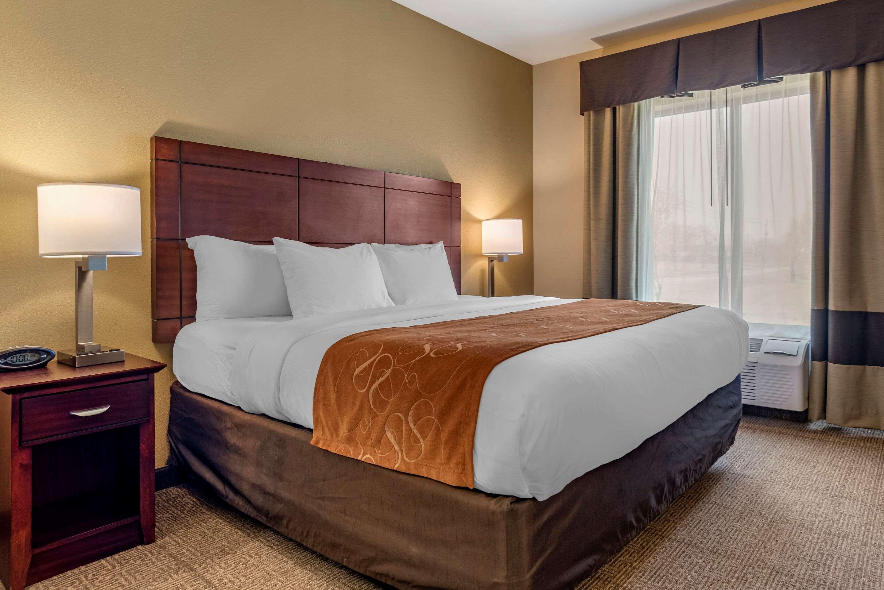 Comfort Suites Airport South Montgomery Eksteriør bilde