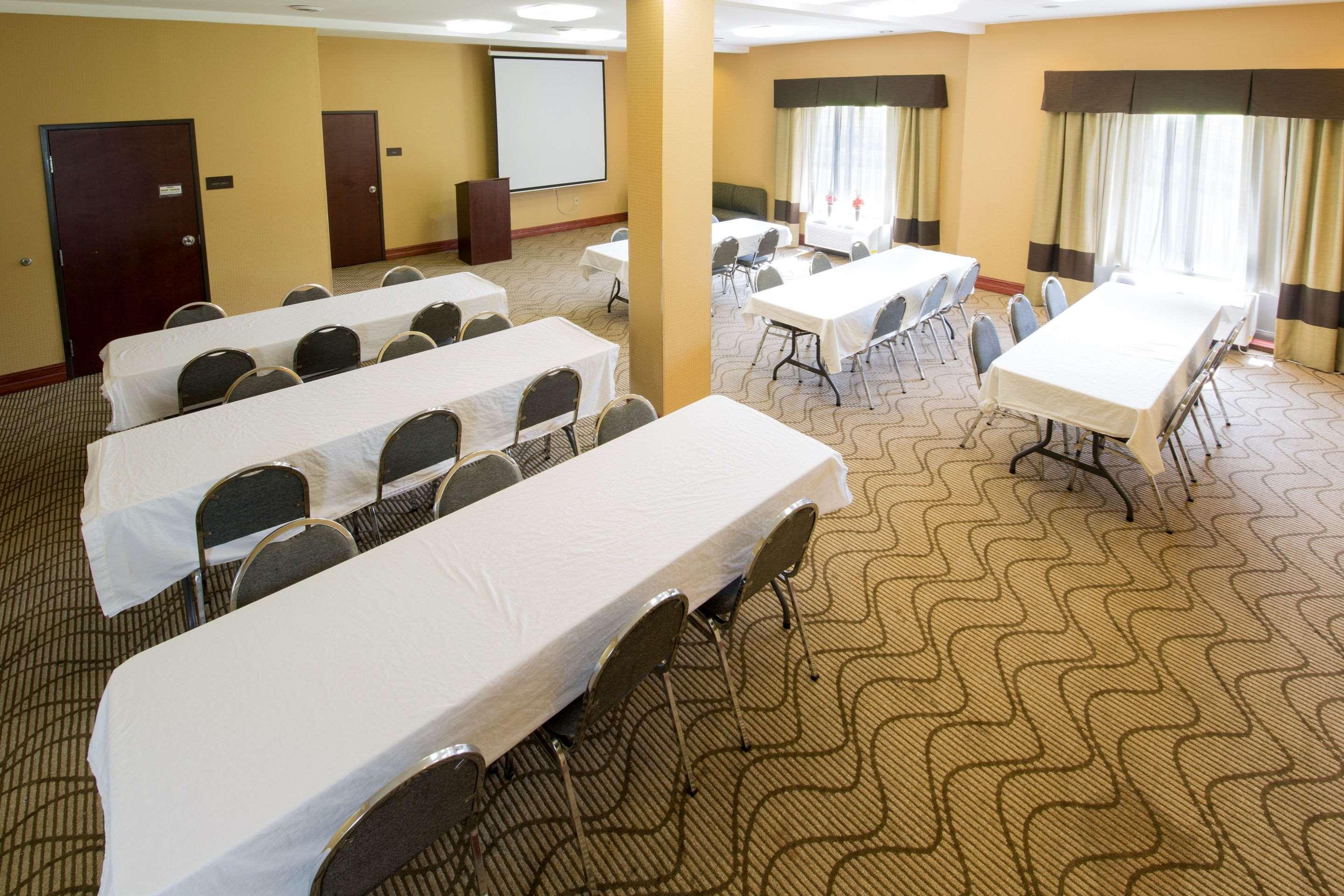 Comfort Suites Airport South Montgomery Eksteriør bilde